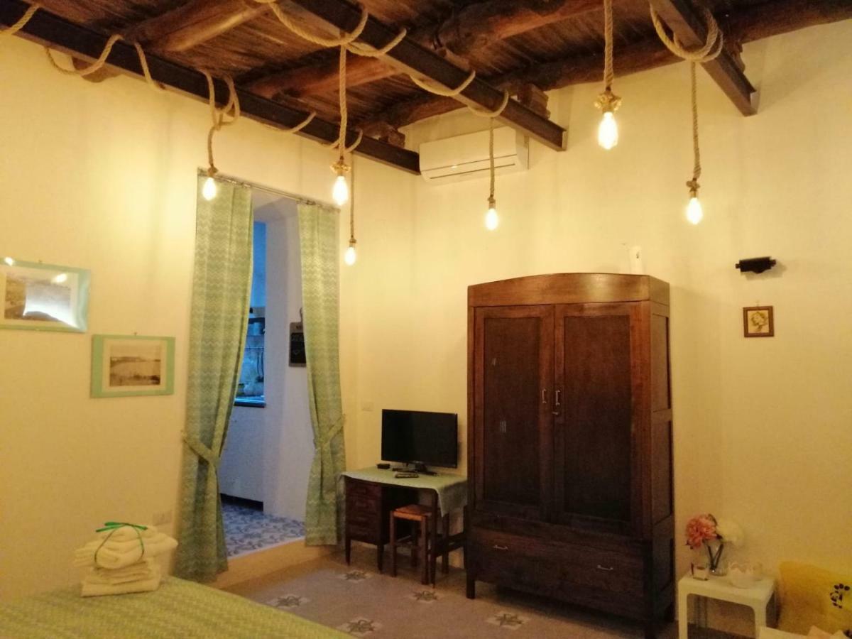 Dimora Via Col Vento Appartement Napels Buitenkant foto